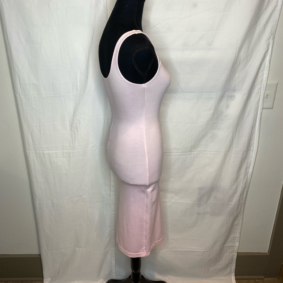 Little Pink Dress - Picture 6 of 6